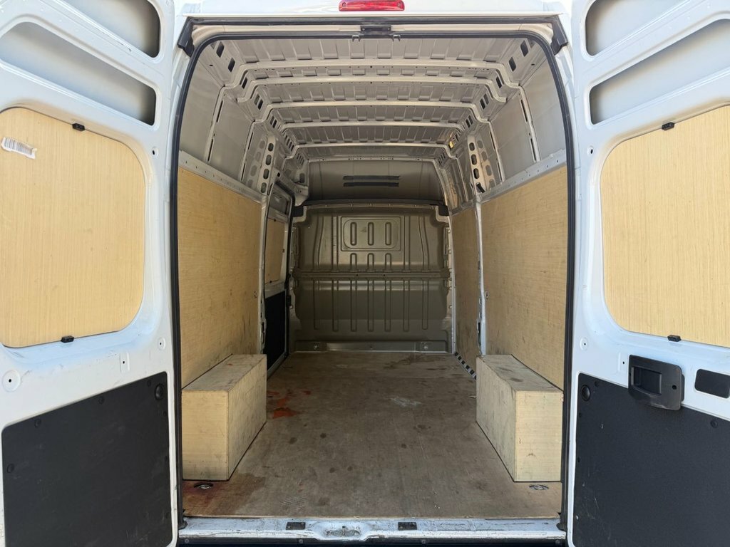 Peugeot Boxer 2.2 Bluehdi 335 Professional Eat8 L3 H2 Euro 6 S White #19