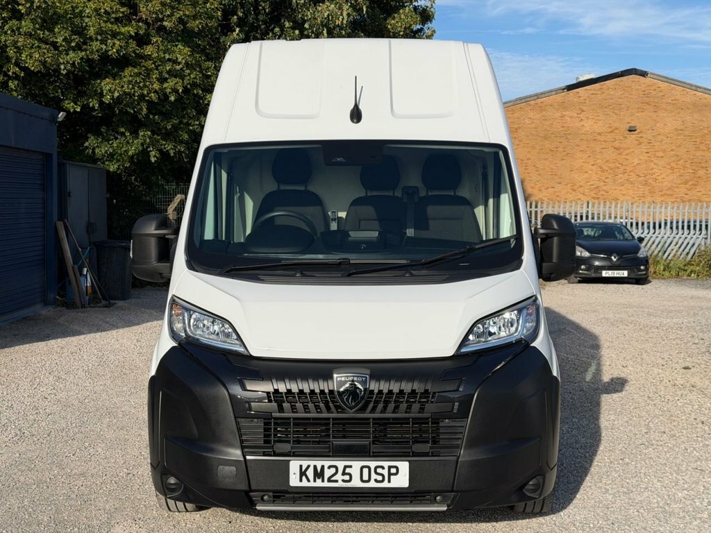 Peugeot Boxer 2.2L Professional White #4
