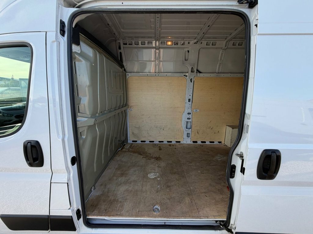 Peugeot Boxer 2.2 Bluehdi 335 Professional Eat8 L3 H2 Euro 6 S White #22