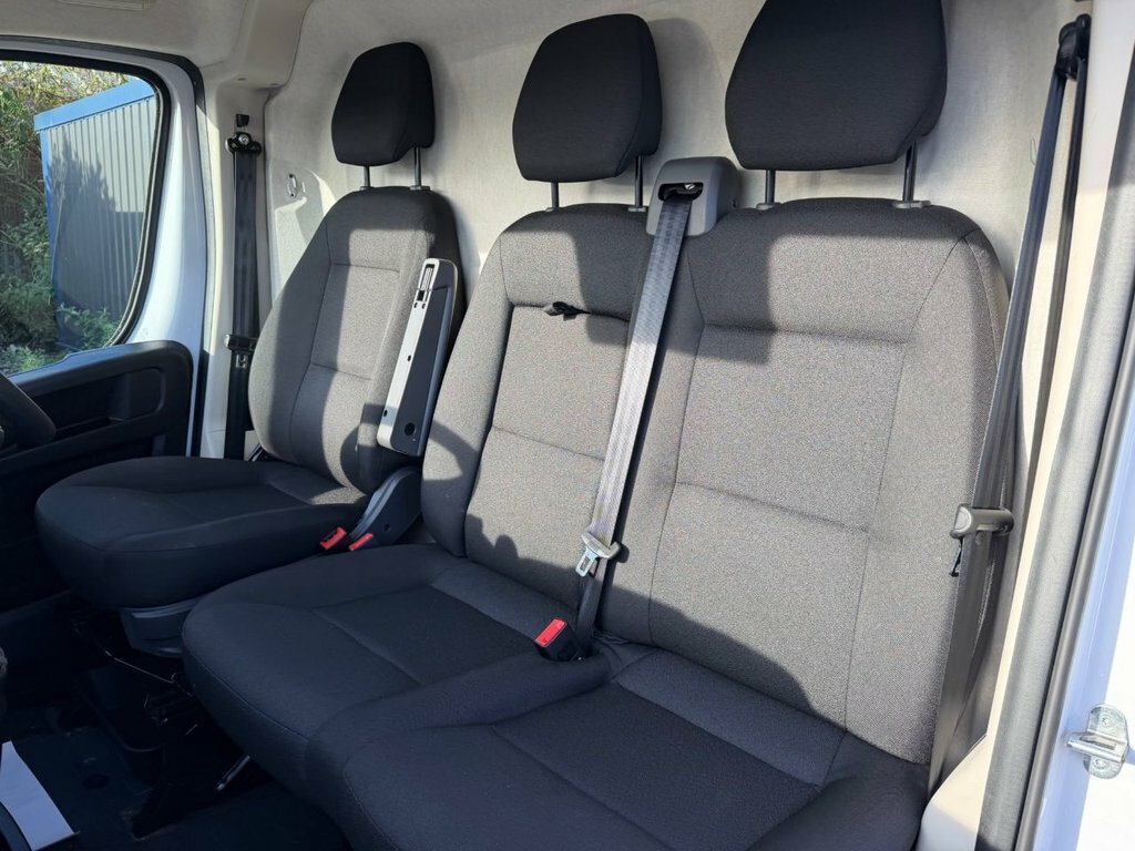Peugeot Boxer 2.2 Bluehdi 335 Professional Eat8 L3 H2 Euro 6 S White #23