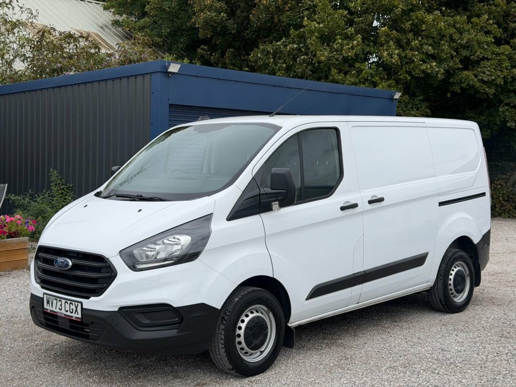 Ford Transit Custom 2L Leader MV73CGX White