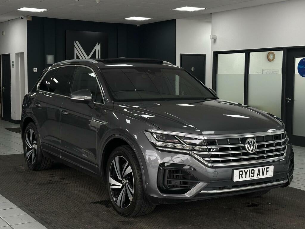 Volkswagen Touareg Suv 3.0 Tsi V6 R-line Tech Tiptronic 4Motion Euro Grey