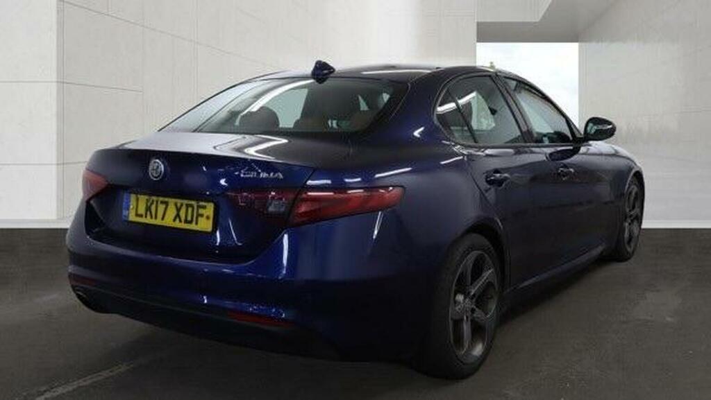 Alfa Romeo Giulia 2.0T Super Euro 6 Ss Blue #4