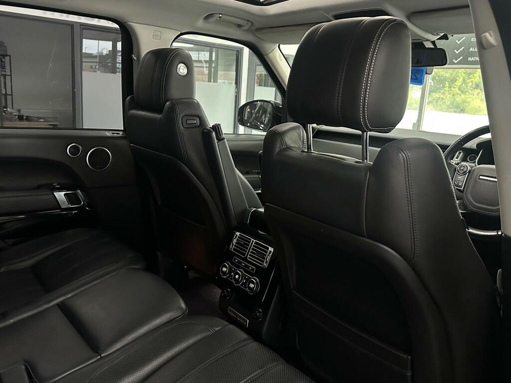Land Rover Range Rover 4.4 Sdv8 339 Bhp Gold #33
