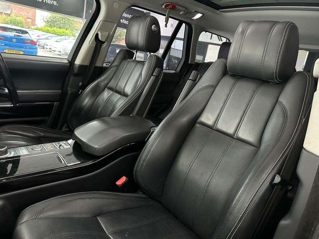 Land Rover Range Rover 4.4 Sdv8 339 Bhp Gold #41