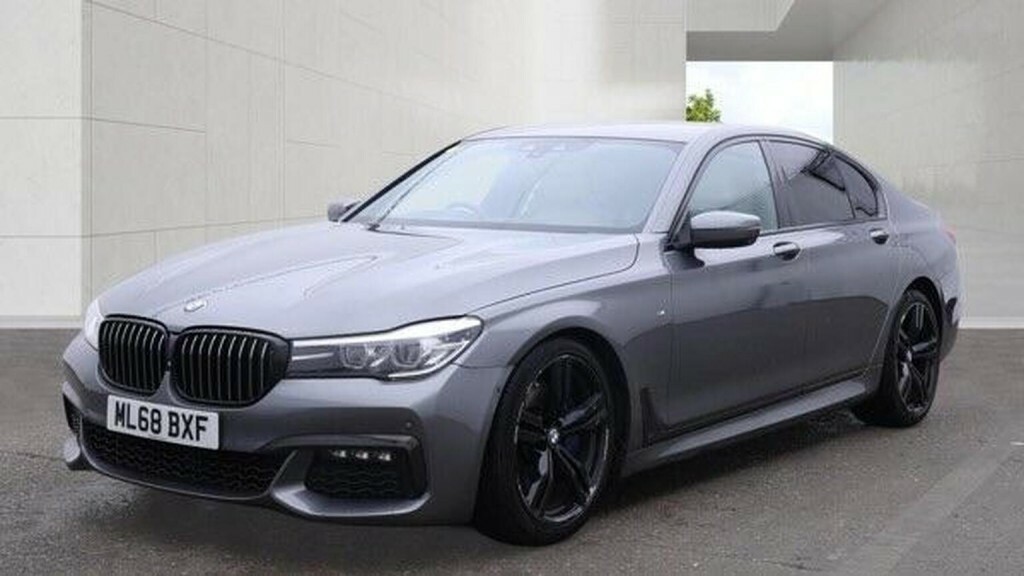 BMW 7 Series 2018, 3.0 730D Xdrive M Sport 261 Bhp Silver #14