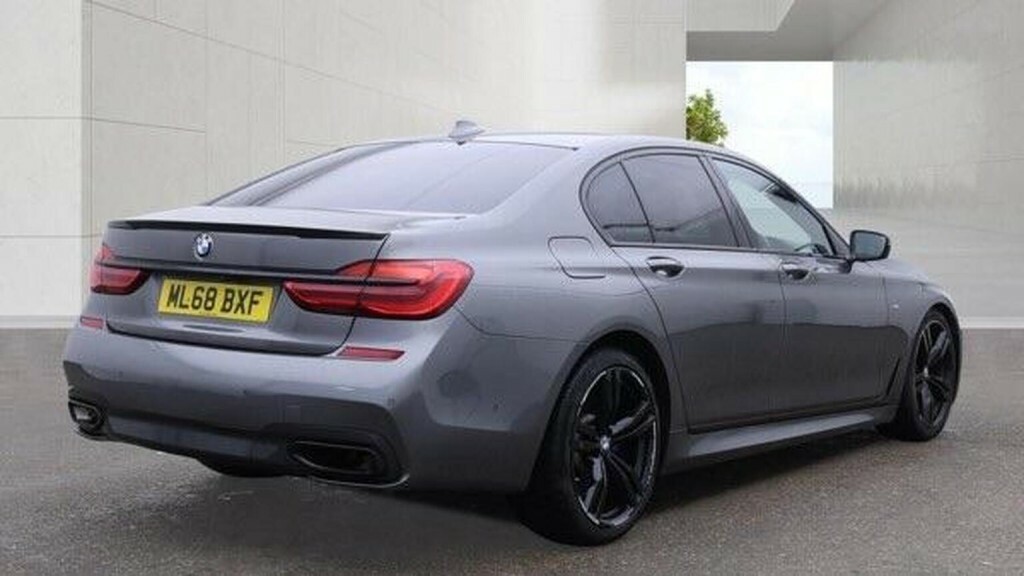 BMW 7 Series 2018, 3.0 730D Xdrive M Sport 261 Bhp Silver #17