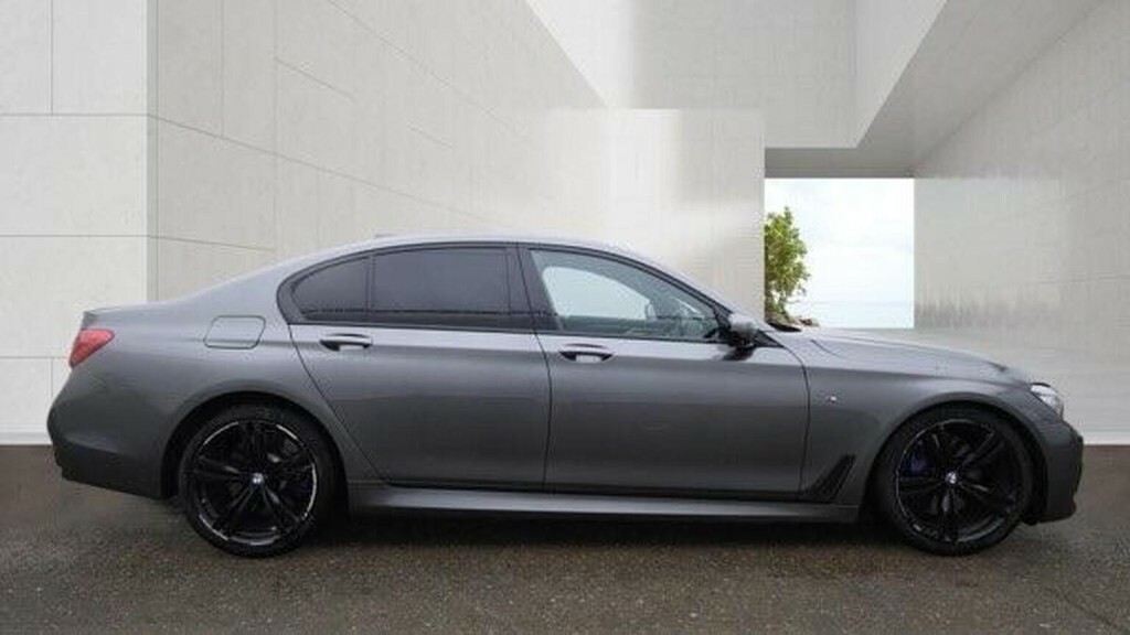 BMW 7 Series 2018, 3.0 730D Xdrive M Sport 261 Bhp Silver #15