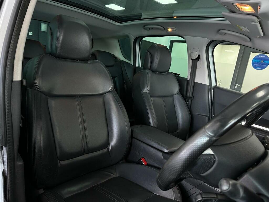 Peugeot 3008 1.6 E-hdi Allure Egc White #18