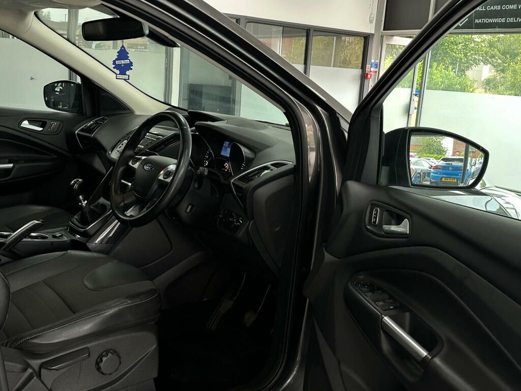 Ford Kuga 2.0 Tdci Zetec 2Wd Euro 6 S S Green #16