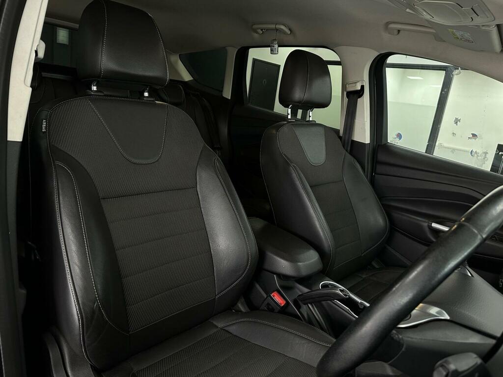 Ford Kuga 2.0 Tdci Zetec 2Wd Euro 6 S S Green #18