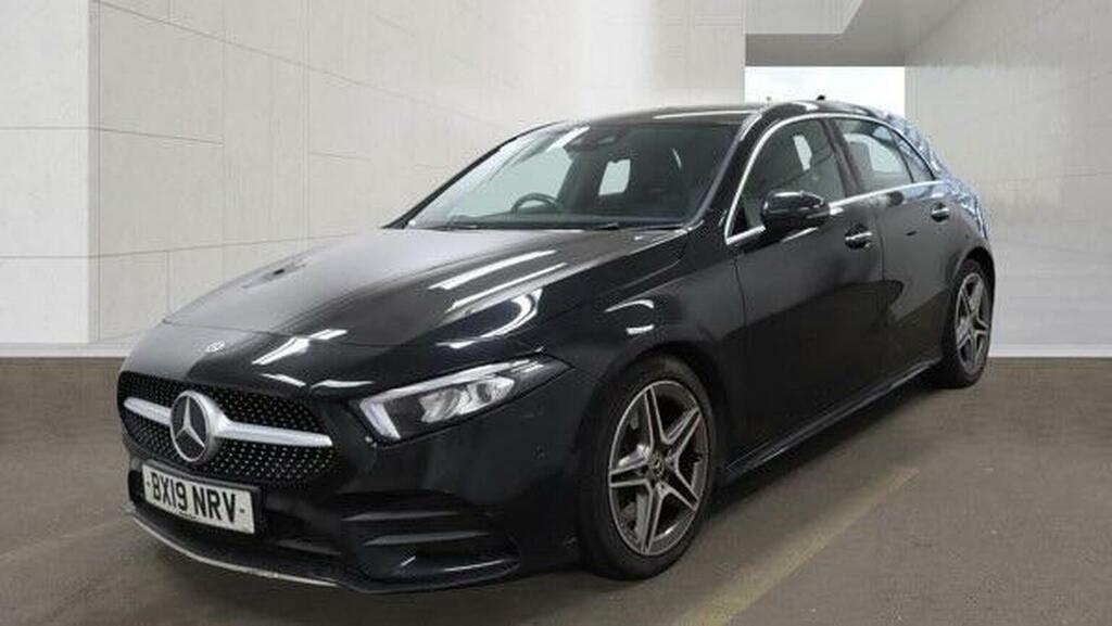 Mercedes-Benz A Class 2.0 A250 Amg Line Premium 7G-dct Euro 6 Ss Black #2