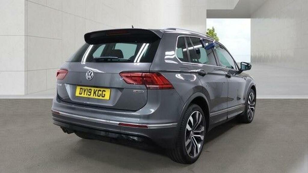 Volkswagen Tiguan 2.0 Tdi R-line Tech Dsg 4Motion Euro 6 Ss Grey #4