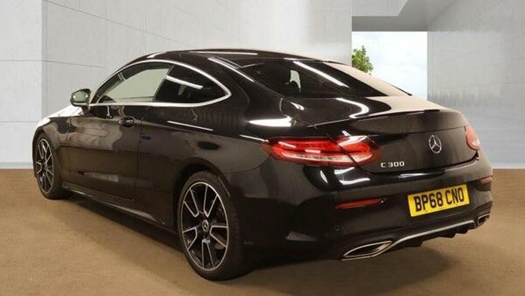 Mercedes-Benz C Class 2.0 C300 Amg Line Premium G-tronic Euro 6 Ss Black #3