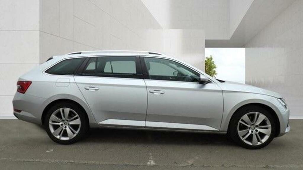 Skoda Superb Iv 13Kwh Se L Estate Plug-in Hybrid Dsg Eur  #15