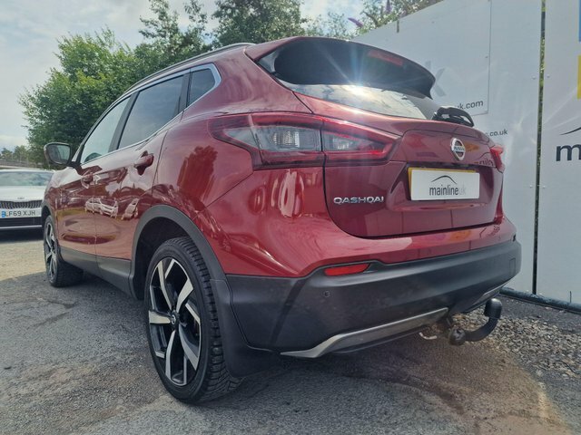 Nissan Qashqai 1.3 Dig-t Tekna Euro 6 S S SK20RUJ Red #5