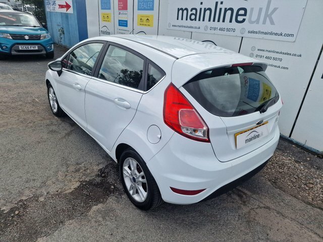 Ford Fiesta 1.5 Tdci Zetec Euro 5 White #4
