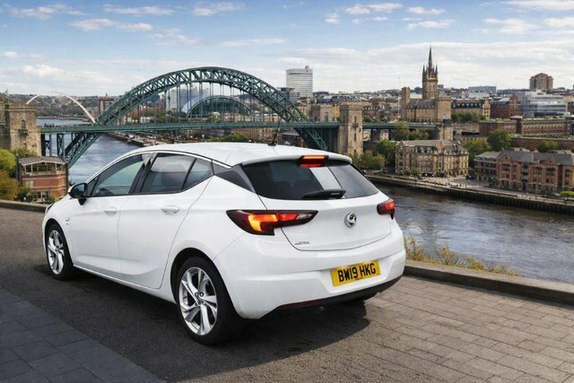Vauxhall Astra 1.4I Turbo Sri Euro 6 White #2