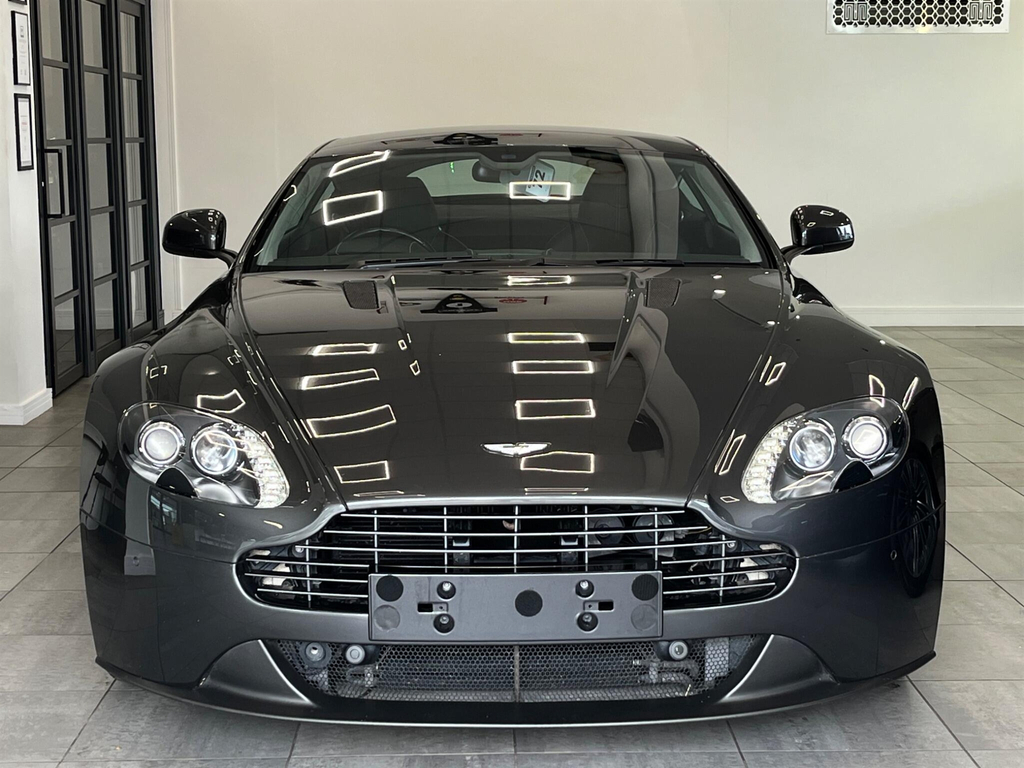 Aston Martin Vantage 6.0 V12 S Roadster Sportshift Euro 5 2-Door Euro  #6