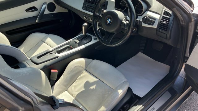 BMW Z4 2.0 Z4 Sport Roadster 148 Bhp Black #13