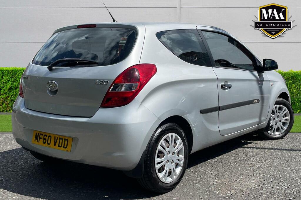 Hyundai I20 1.2 Classic Euro 5 Silver #3