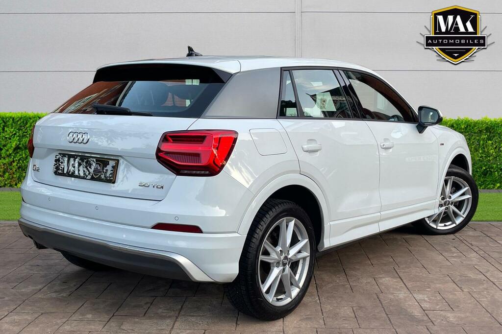Audi Q2 1.6 Tdi 30 S Line S Tronic Euro 6 Ss White #4