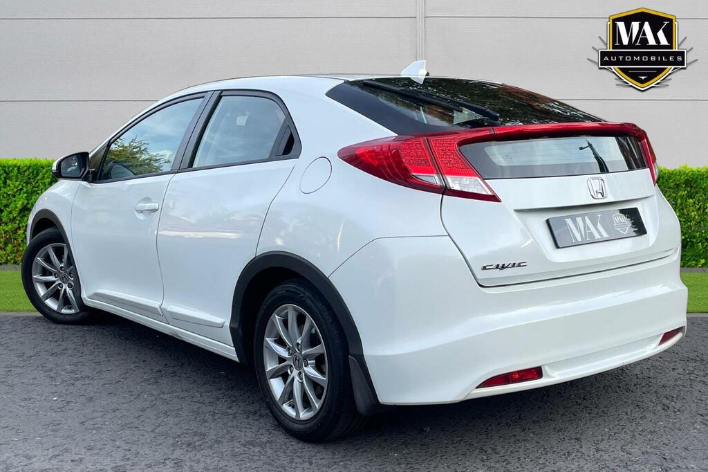 Honda Civic 1.4 I-vtec Se Euro 5 Ss White #4