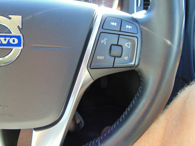 Volvo V60 Vehicle Details Price - 9995 Make Volvo Model V Grey #27