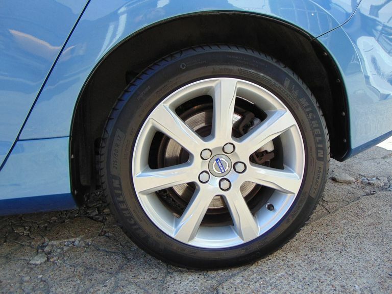 Volvo V60 Vehicle Details Price - 9995 Make Volvo Model V Grey #46