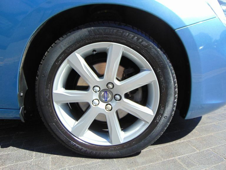 Volvo V60 Vehicle Details Price - 9995 Make Volvo Model V Grey #44