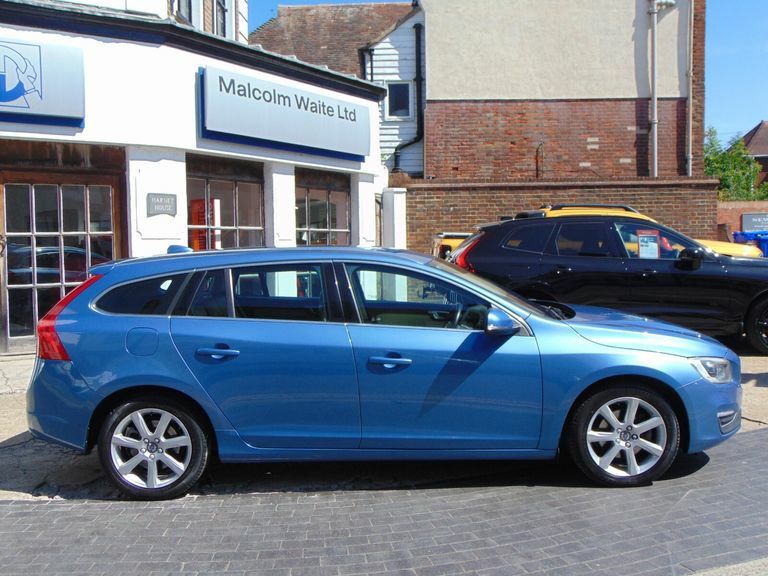 Volvo V60 Vehicle Details Price - 9995 Make Volvo Model V Grey #7
