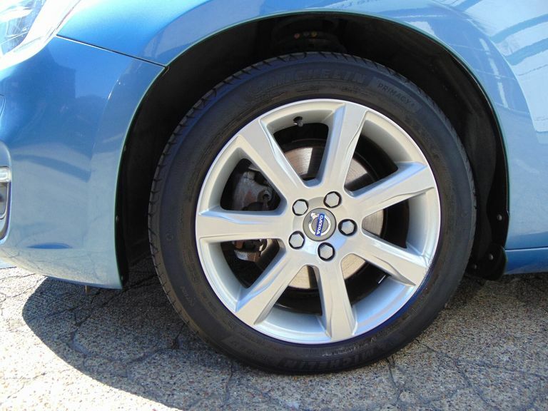 Volvo V60 Vehicle Details Price - 9995 Make Volvo Model V Grey #47