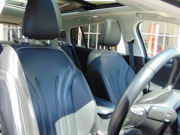 Ford Focus 1.0T Ecoboost St-line X Estate Eur White #13
