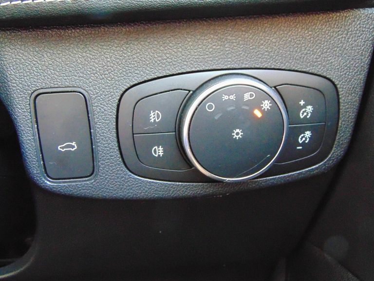 Ford Focus 1.0T Ecoboost St-line X Estate Eur White #37