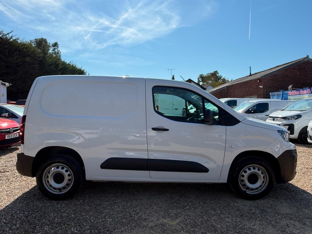 Peugeot Partner 1.5 Bluehdi 1000 Professional Premium Standard P White #6