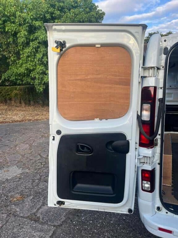 Vauxhall Vivaro 1.6 L1h1 2700 Sportive Grey #18