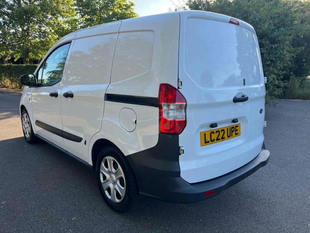 Ford Transit Courier Mpv White #5