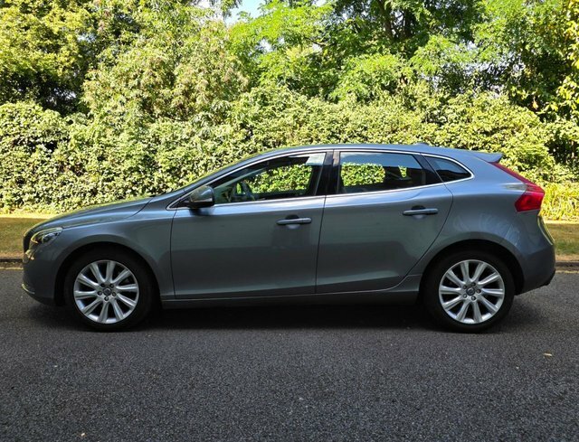 Volvo V40 T3 Se Lux Nav Grey #4