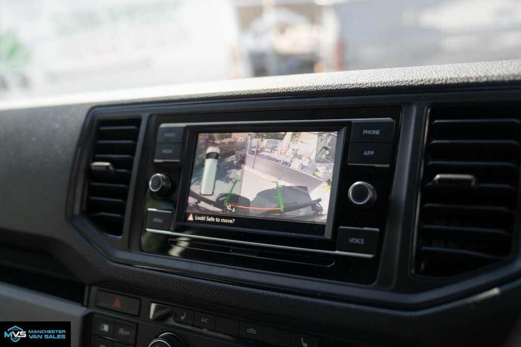 Volkswagen Crafter Tdi 140Ps High Roof Van Commerce Plus Mwb Silver #30