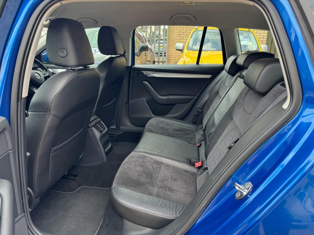 Skoda Octavia 1.6 Tdi Se 4Wd Euro 5 Ss Silver #15