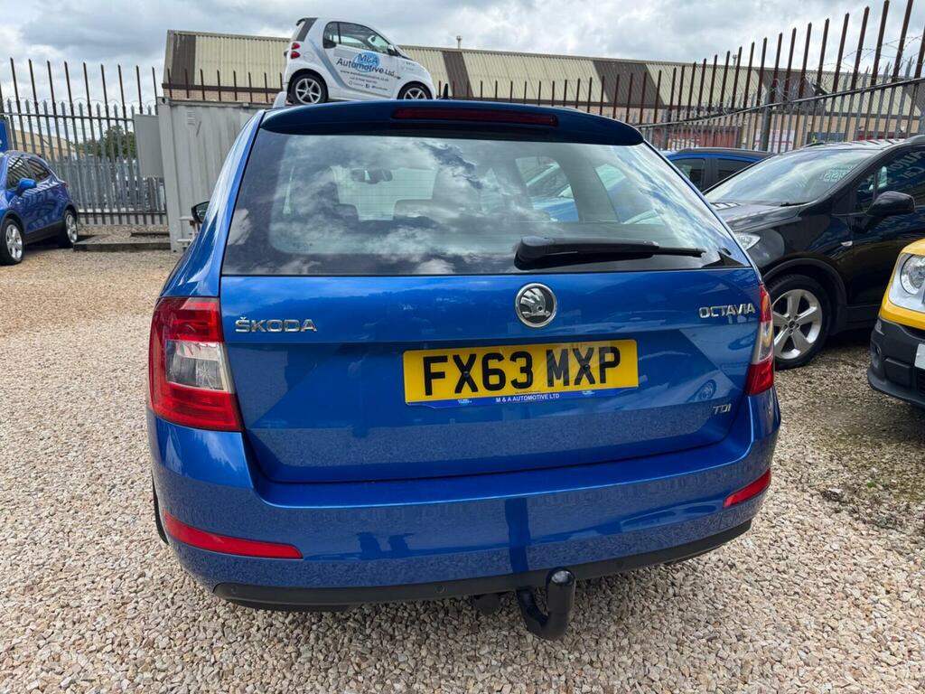Skoda Octavia 1.6 Tdi Se 4Wd Euro 5 Ss Silver #8