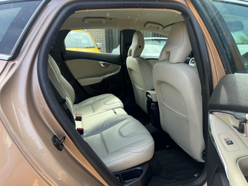 Volvo V40 2.0 D3 Se Lux Geartronic Euro 5 Ss Blue #14