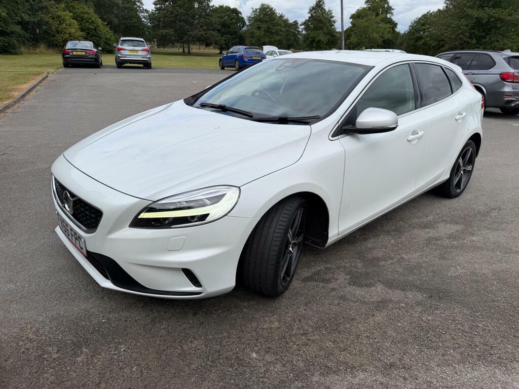 Volvo V40 2.0 D2 R-design Euro 6 S S White #3