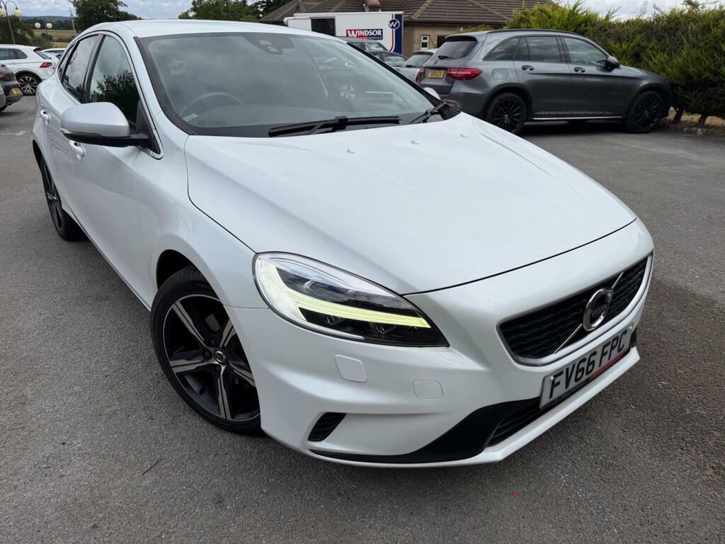 Volvo V40 2.0 D2 R-design Euro 6 S S White #5