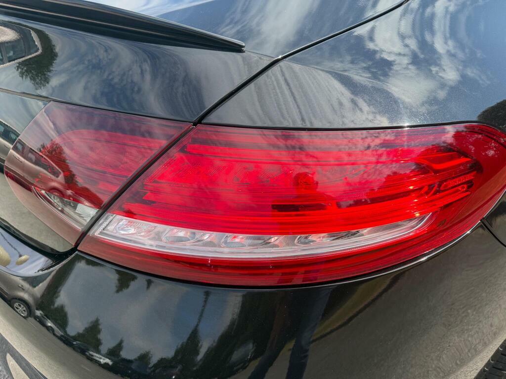 Mercedes-Benz C Class 2.0 C300 Amg Line Premium Plus Cabriolet Pet Red #45