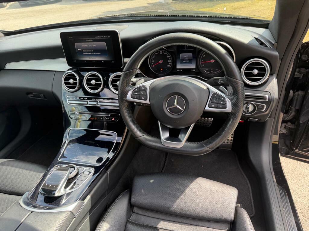 Mercedes-Benz C Class 2.0 C300 Amg Line Premium Plus Cabriolet Pet Red #54