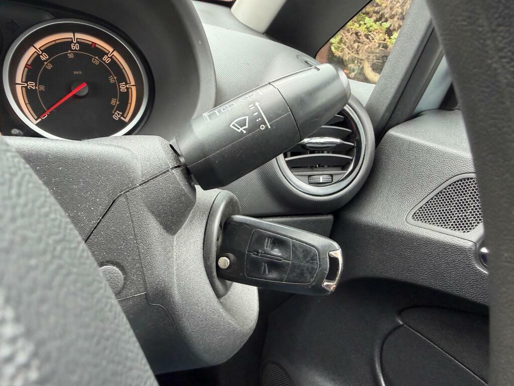 Vauxhall Corsa 1.2I 16V Sxi Hatchback 124 Gkm Black #20
