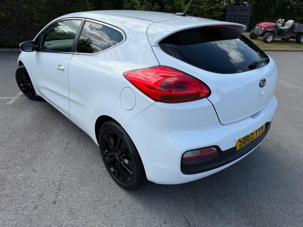 Kia Proceed 1.6 Crdi Ecodynamics Se Euro 5 S S White #4