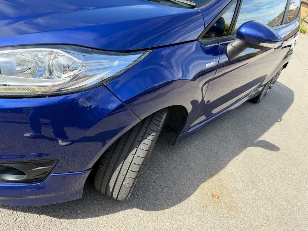 Ford Fiesta 1.0T Ecoboost St-line Hatchback Black #40