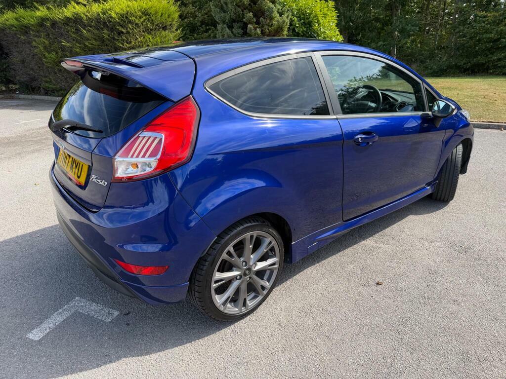 Ford Fiesta 1.0T Ecoboost St-line Hatchback Black #10